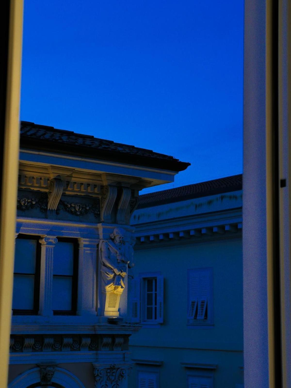 Casa Vacanze Trieste - Vista Piazza Unita 외부 사진
